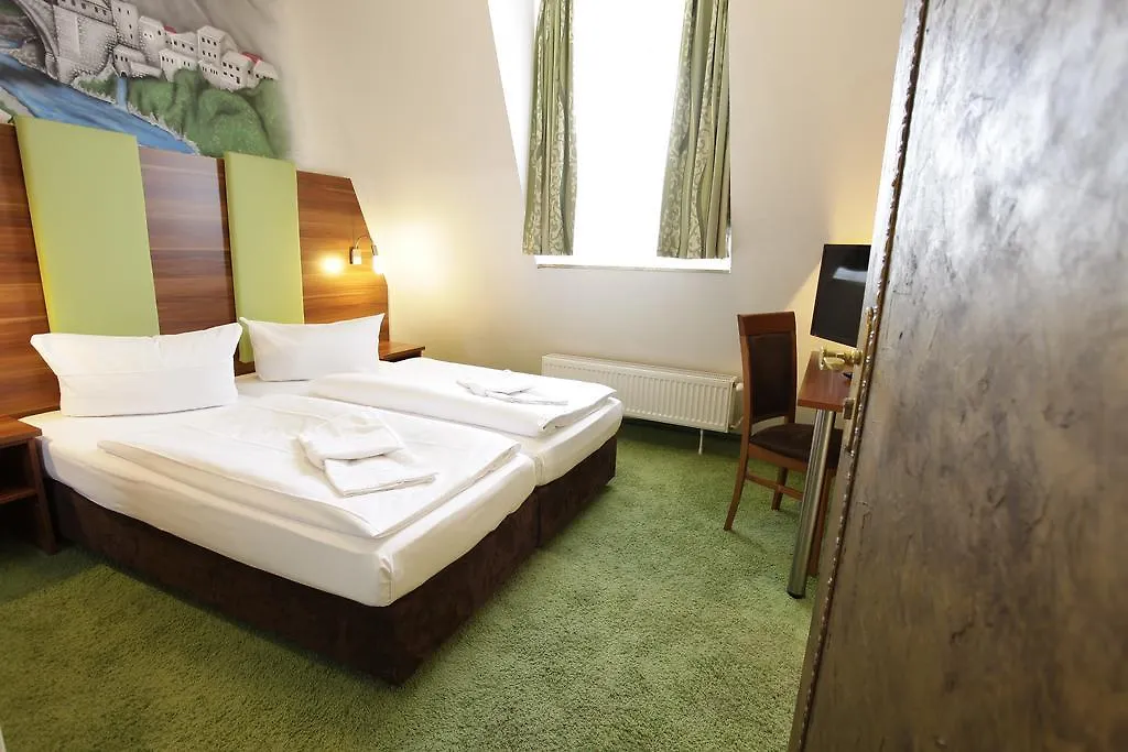 Hotel Warsteinerhof By Centro Comfort Cologne