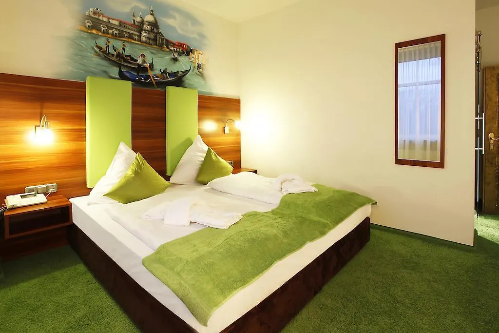Warsteinerhof By Centro Comfort Cologne Germany